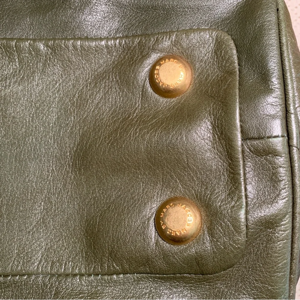 Marc By Marc Jacobs Green Satchel with Metallic Hardware - Picture 4 of 16
